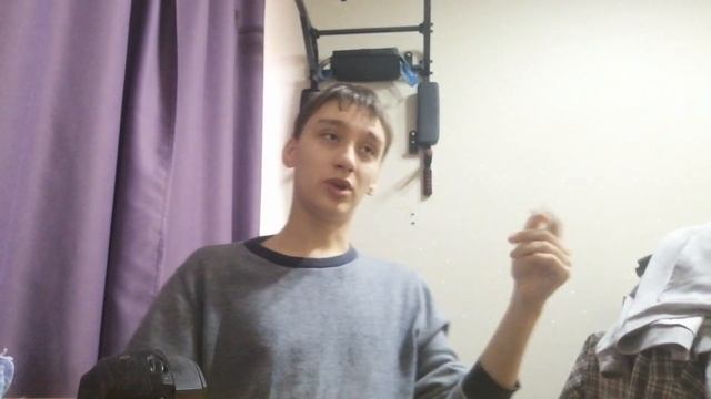 Кто такие старшие?  Современность и "нормальность" что это?