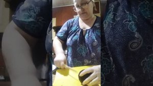 Винегрет со свежей капустой и горошком.