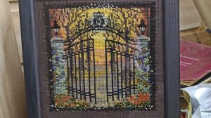 Милл Хилл. Мрачные ворота. Приключения с Сагой. Вышивка крестиком.