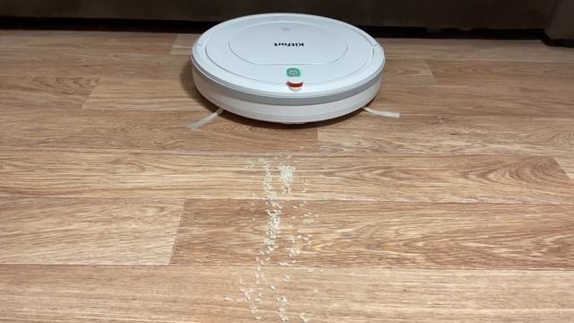 Пропылесосить лежа на диване? С роботом-пылесосом - легко! Обзор на робот-пылесосKitfort KT-531. смотреть онлайн