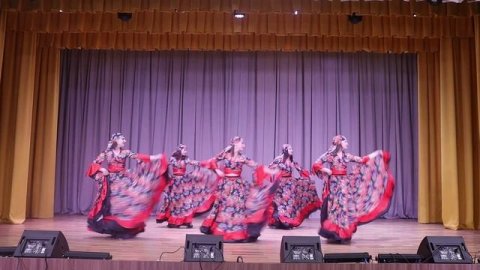 Цыганский танец