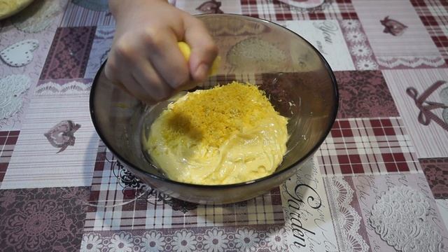 Лимонно-шоколадный кекс. Вкуснее кекса я ещё не ела. смотреть онлайн