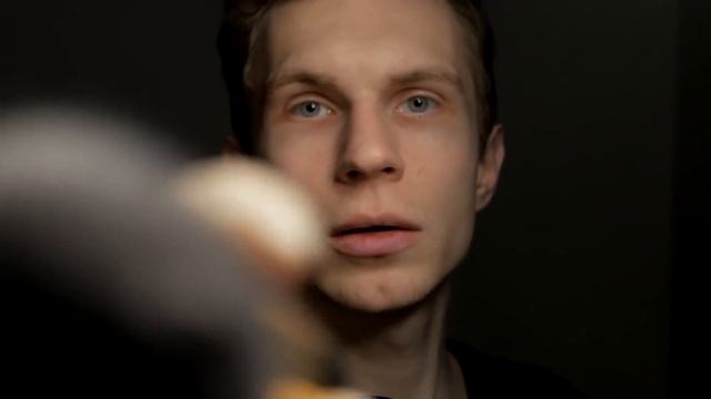 Быстрый Макияж АСМР ? Реактивный визажист #6 смотреть онлайн