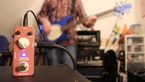 Mooer - Tender Octaver - Demo (Bass)