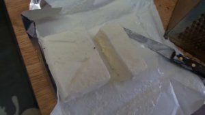 Как сделать коктейль из кока колы,шоколада и мороженого.