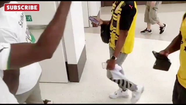 Ghana defeated South Korea by 3-2 !!! Ghanaian fans with samba dance moves!!! ??? @kbsfunfire2983 смотреть онлайн