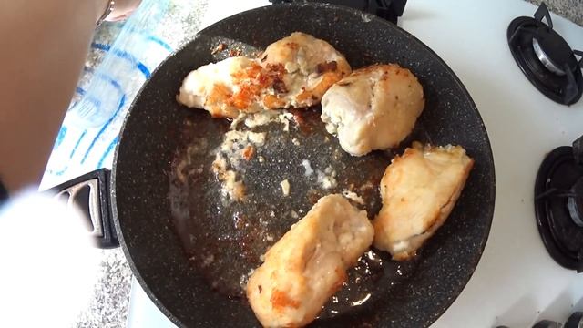 Куриные рулетики с сыром и грибами