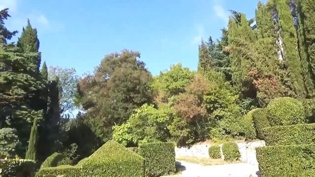 Крым. Воронцовский дворец и парк -исторический памятник