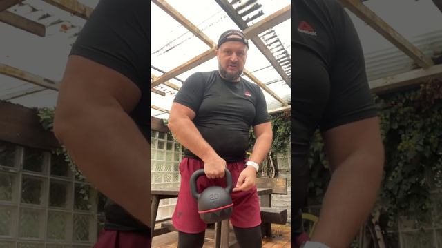 Отличие кроссфит гири (широкая ручка) от классической гири. #гиря #kettlebell #гиревой_фитнес смотреть онлайн