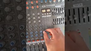 Dynacord powermate 1000-2 To`g`ri va Onson manitorni ulash (foydali Video)