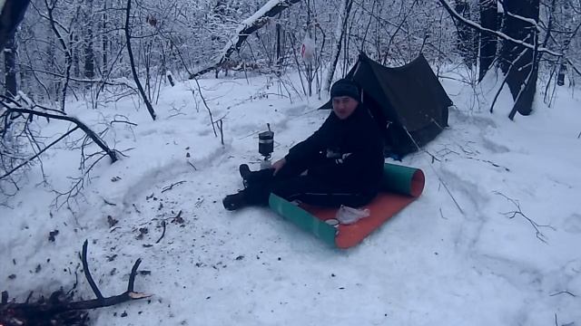 Ночевка в зимнем лесу