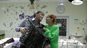 ПОЁМ И ПЛЯШЕМ ПОД ГАРМОНЬ! ВЕРИЛА НЕ ВЕРИЛА! Пой гармонь, звени душа, песня русская слышна!