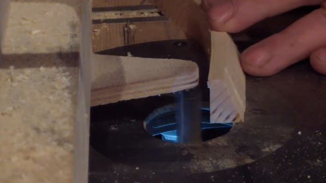 Изготовление рам (выборка четверти на криволинейном штапике) смотреть онлайн