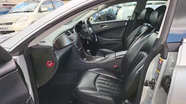 Mercedes Benz CLS 3 5 CLS350 7G Tronic 4dr смотреть онлайн