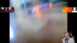 КАША СМОТРИТ СВОЕ САМОЕ ПЕРВОЕ ВИДЕО