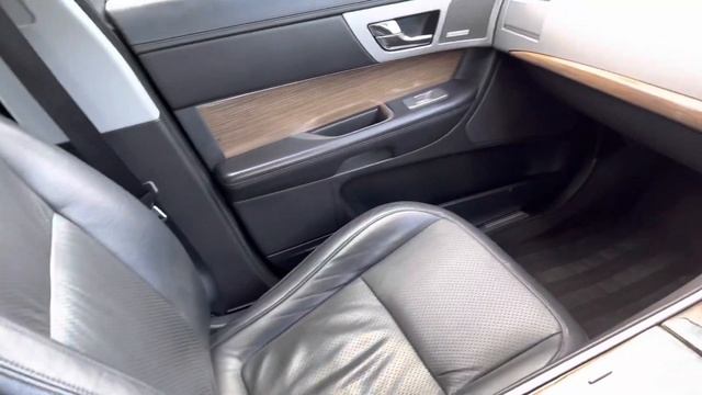 2009 Jaguar XF 3.0 Diesel Premium Luxury S смотреть онлайн
