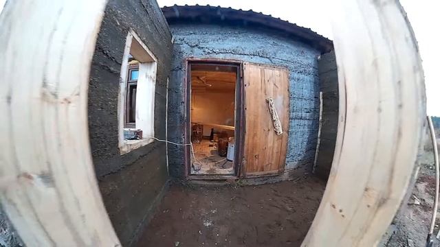 Строим сенцы из опилкобетона. Начало кладки печи. смотреть онлайн