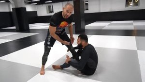 Скрутка пятки от Макса Недощака. Болевые на ноги.