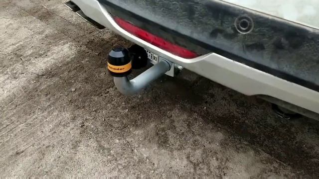 Фаркоп на Lada Vesta Cross с оцинкованным шаром Motodor