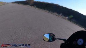 Yamaha R6 vs Kawasaki Z750 кто быстрее? Наперегонки!