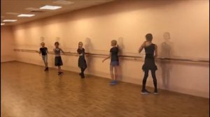 Подготовка к каблучным танцам . Молдавский и венгерский танец