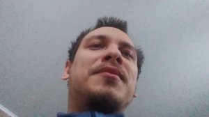 накладные алюминиевые Bluetooth наушники Samsung , которые нужны только мне ?