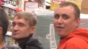 Пранк с колонкой музыка