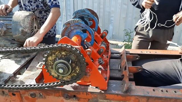 немецкий вязальный аппарат на пресс подборщик Киргизия(Кыргызстан) смотреть онлайн