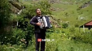 Очень красивая песня. Муталим на природе с друзьями