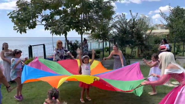 Жасмин 5 лет/ поздравления/ подарки / турецкие танцы смотреть онлайн