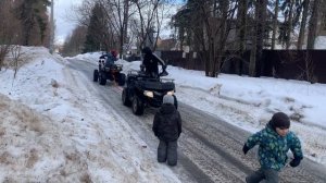 Перетягивание каната квадроциклами. Электричка против бензина 200cc. GreenCamel AWD 4x4