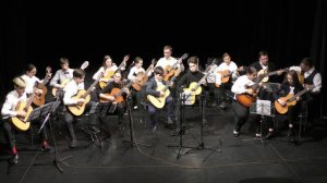 М.Леонтович «ЩЕДРИК», обработка Д.Бородаева, редакция В.Маркушевича. Оркестр клуба «Русская гитара»