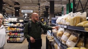 во что Россия превращает магазины в Мелитополе...
