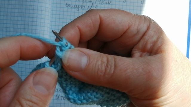 Кофта новорожденному ребенку спицами 56/62. Часть 1. смотреть онлайн