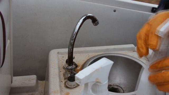 Chemical Marine RUST STAIN REMOVER. Для удаления ржавых пятен и потёков смотреть онлайн