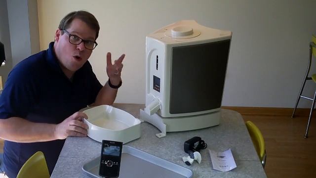 Pet Feedster Automatic Cat & Dog Pet Feeder - Unboxing, Assembly, Setup & Review смотреть онлайн