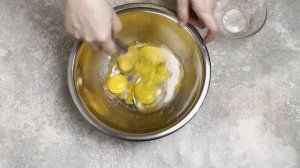 КАК ПРИГОТОВИТЬ ДЕСЕРТ ИЗ ЯИЦ И МОЛОКА? Без желатина и без муки, вкусный и нежный, на праздник