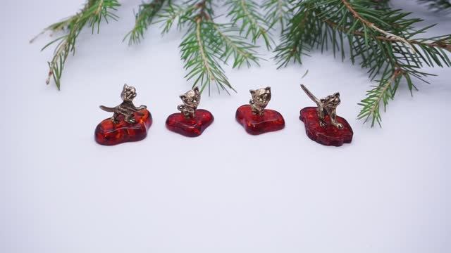 Фигурка мини "Кот хулиган" "Котенок Мяв" янтарь, латунь, бронза кошки кошка 3862 3863 Хорошие Вещи