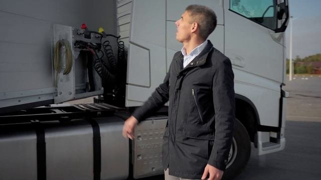 Улучшенный тентованный полуприцеп BONUM  для эффективных перевозок