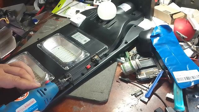 Как из 1 светодиодной лампы сделать 2 разнесённые независимые повербанк умный дом лампа настроения