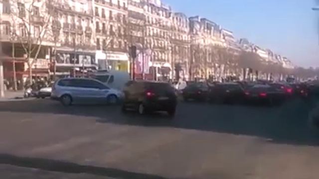 франция триумфальная арка смотреть онлайн