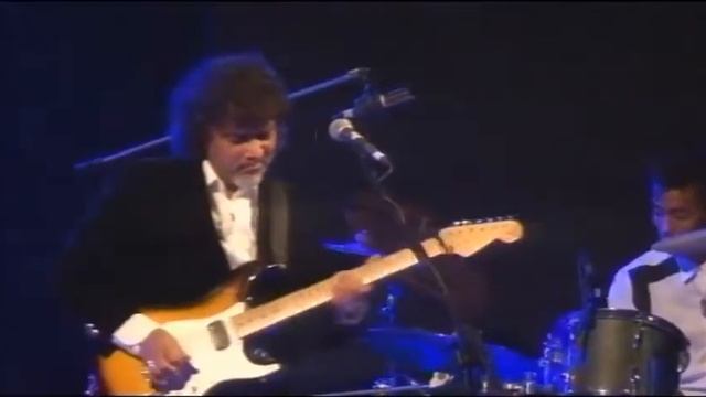 Her we are performing a cover of "Hound Dog" 2017 смотреть онлайн