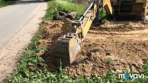 Снятие плодородного слоя.