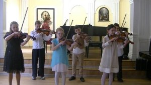 М.Карасев  «Падают листья»
1:30 мин.