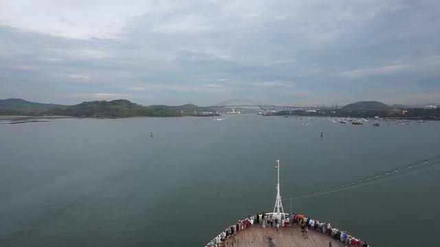 Панамский канал. Заход из Тихого океана 4 смотреть онлайн