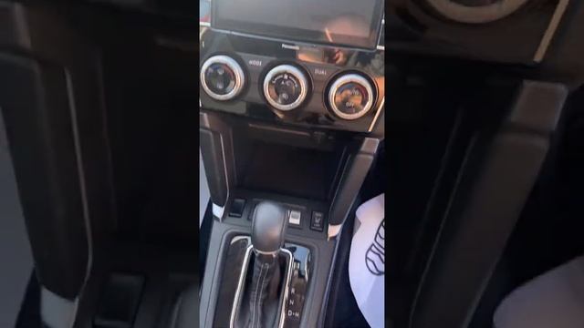 Subaru Forester 2017г. смотреть онлайн