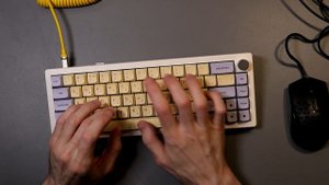 gmk67 ktt peach lubing typing