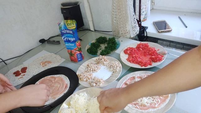 ВКУСНЫЙ ЗАВТРАК В ШКОЛУ// КАК ПРИГОТОВИТЬ ТОРТИЛЬЮ ? смотреть онлайн