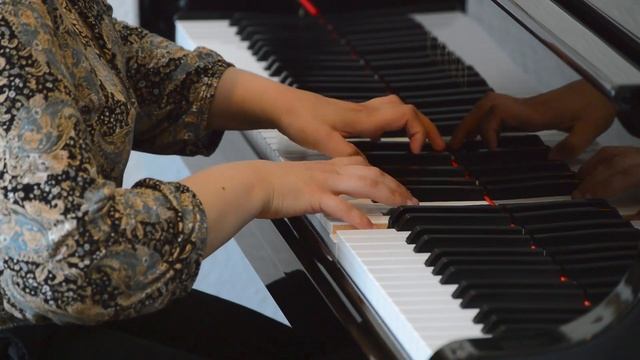 A. Khachaturian: “In Folk Style” (Anna Nadiryan) смотреть онлайн