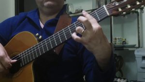 Francesco Buzzurro plays IN NOTTE PLACIDA music by F Couperin